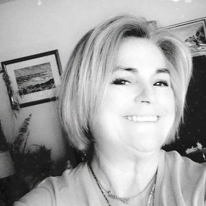 Meet your Posher, Deborah